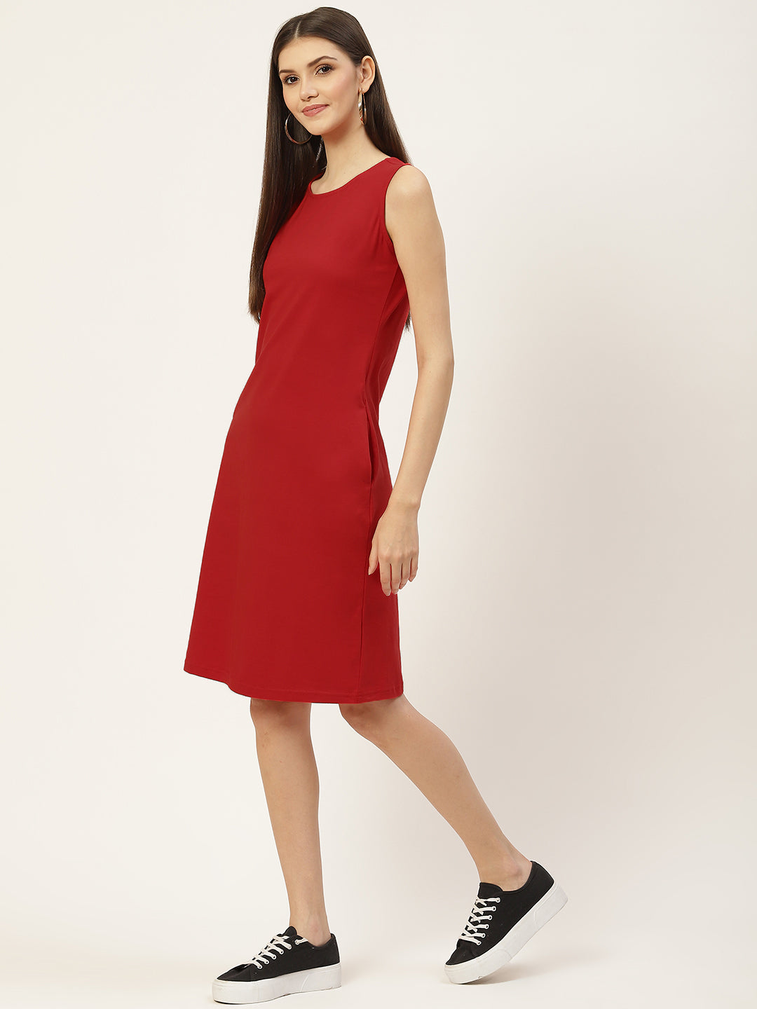 BRINNS Women Round Neck Cotton Sheath Dress