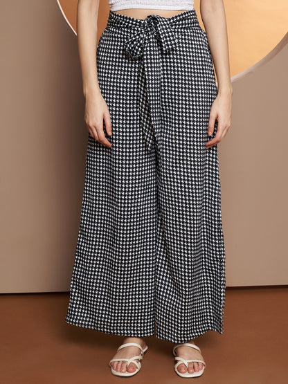 Printed V-Neck Top With Palazzo