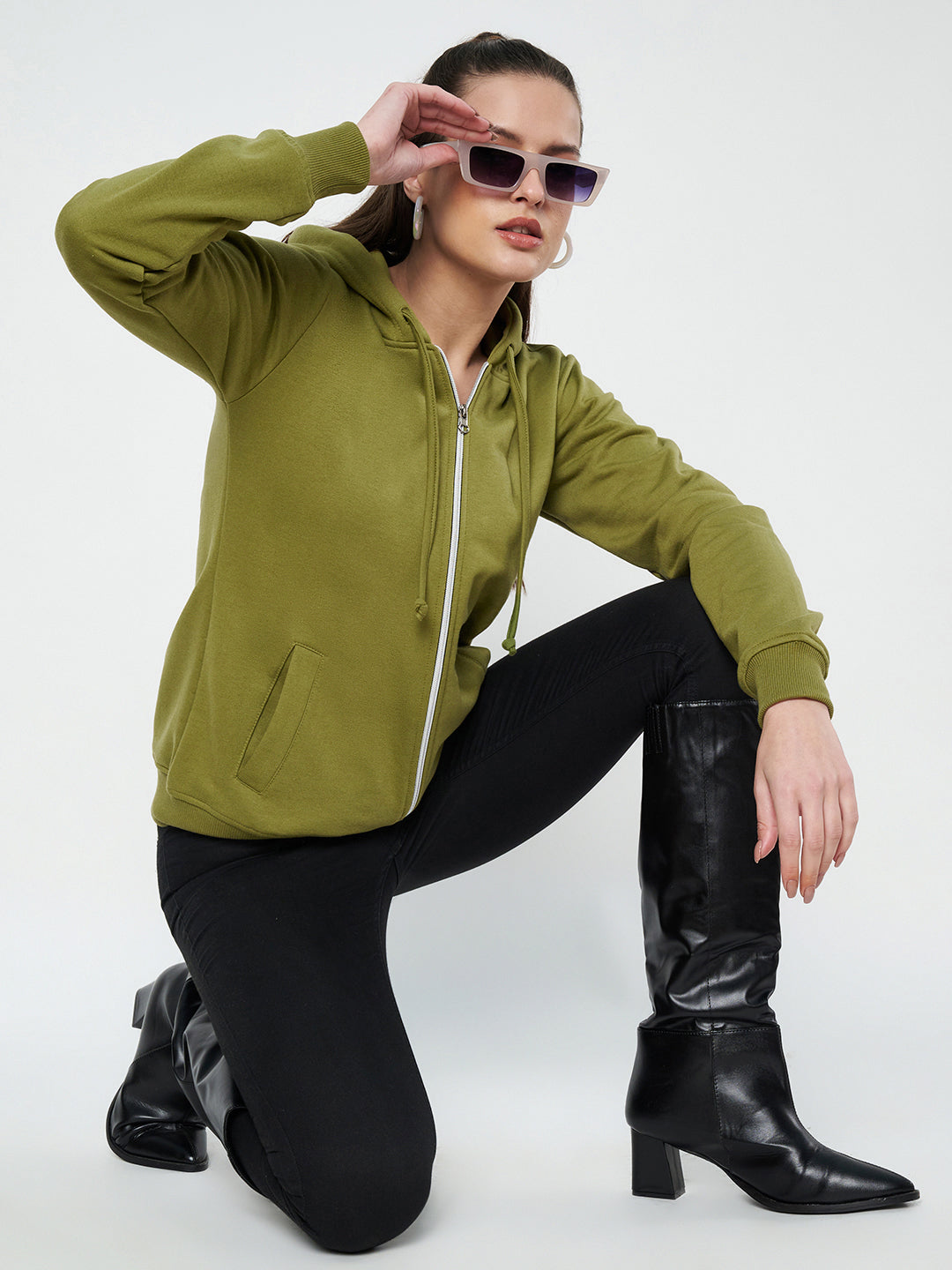 Solid Fleece-Lined Zip-Closure Hooded Sweatshirt with Pockets