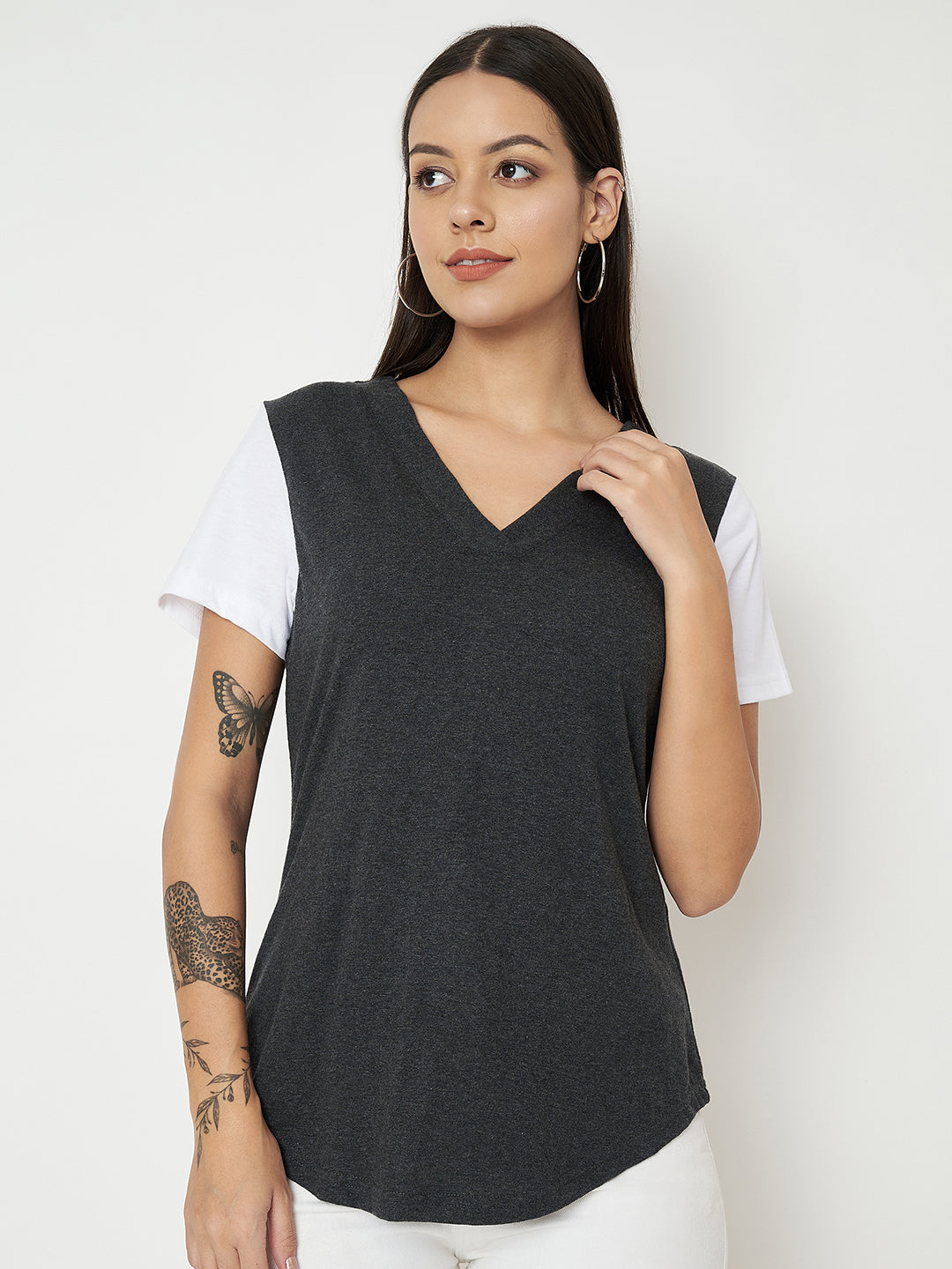 BRINNS Women Solid V-Neck Pure Cotton T-shirt