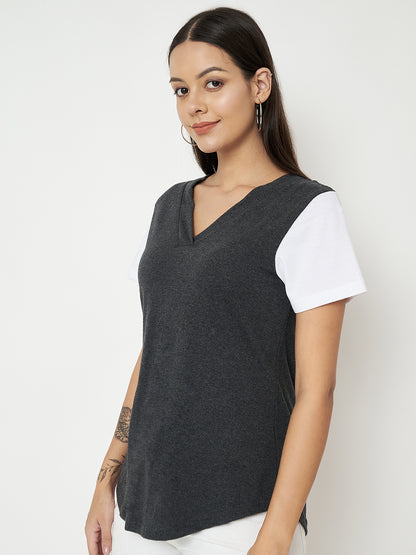 BRINNS Women Solid V-Neck Pure Cotton T-shirt
