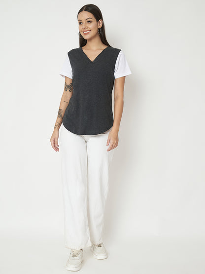 BRINNS Women Solid V-Neck Pure Cotton T-shirt