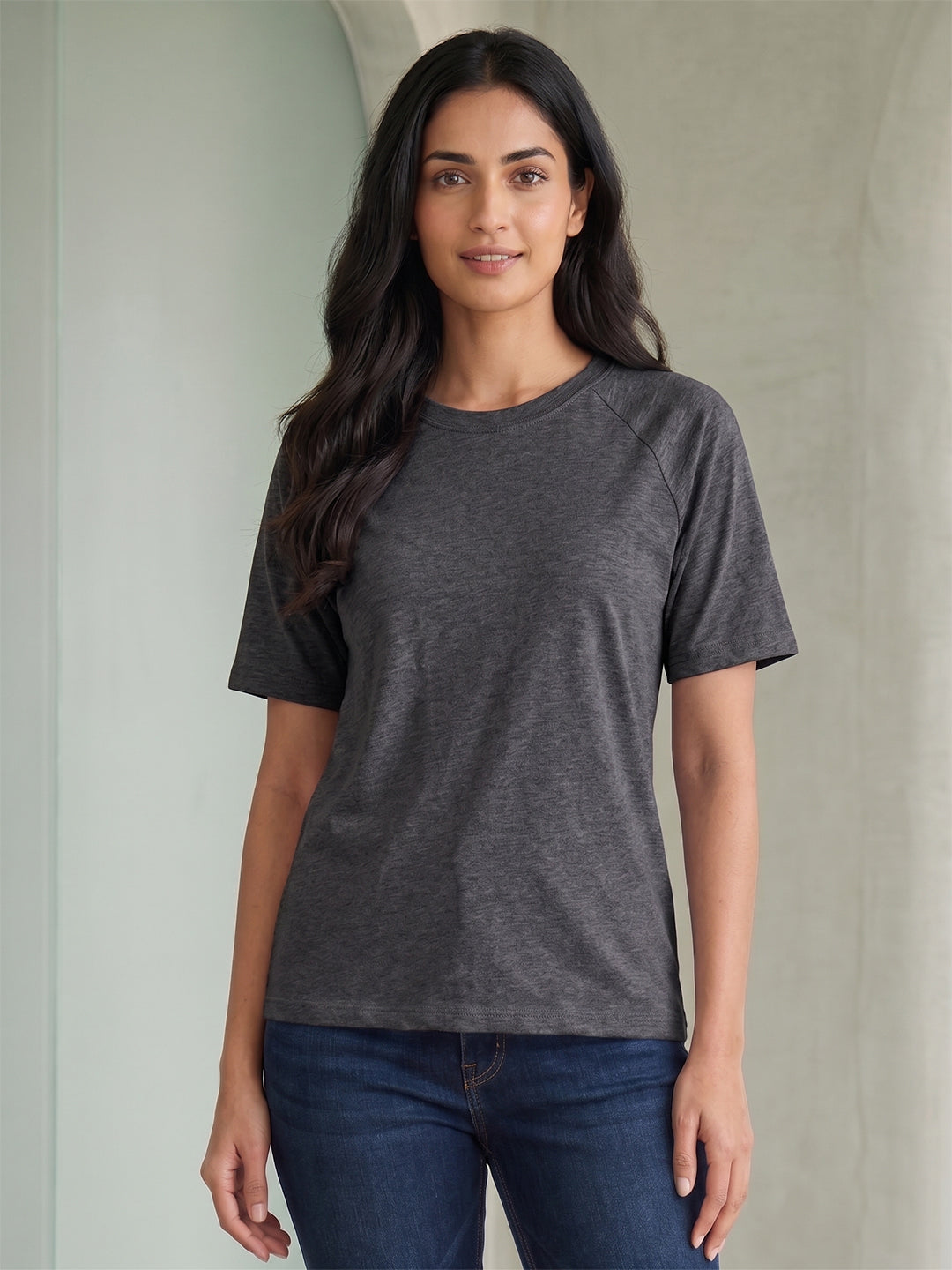 BRINNS Women Solid Raglan Sleeves Round Neck Cotton T-shirt