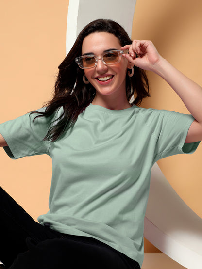 BRINNS Women Solid Raglan Sleeves Round Neck Cotton T-shirt