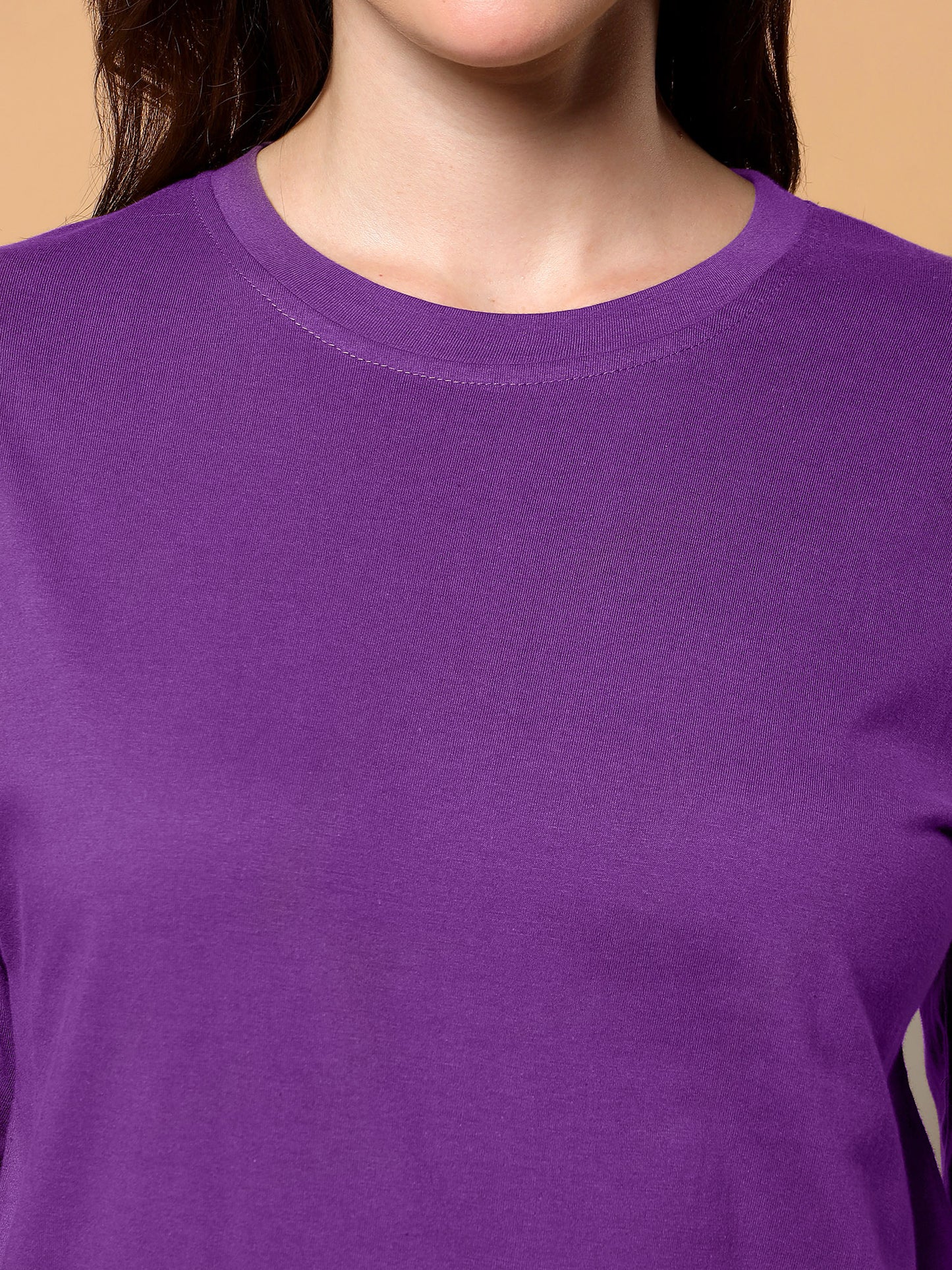 BRINNS Women Solid Round Neck Cotton T-shirt