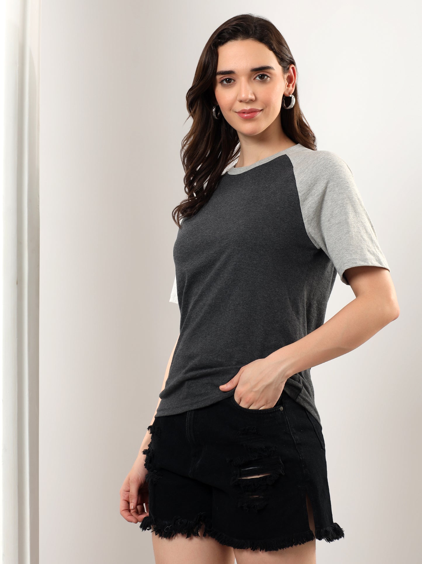 BRINNS Women Solid Raglan Sleeves Round Neck Cotton T-shirt