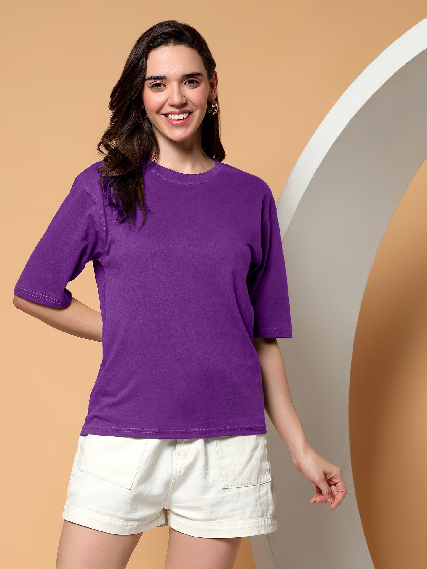 BRINNS Women Solid Round Neck Cotton T-shirt