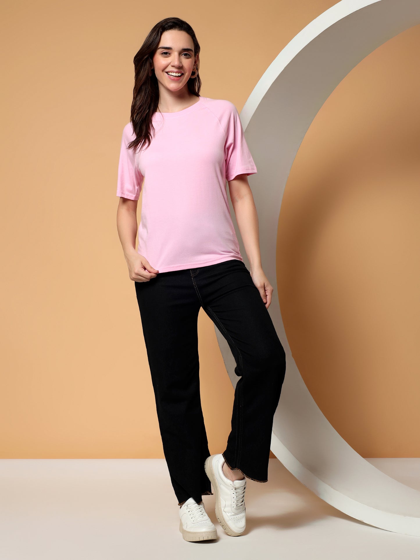 BRINNS Women Solid Raglan Sleeves Round Neck Cotton T-shirt