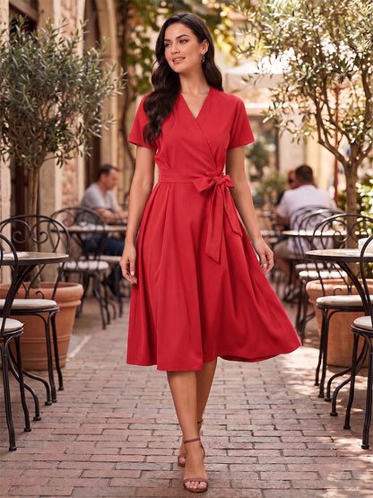 A-line dress with a waist tie-up