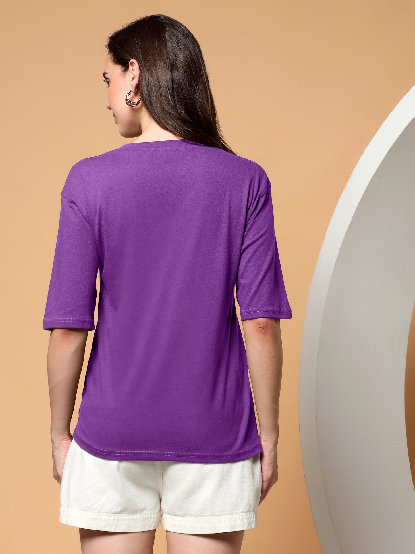 BRINNS Women Solid Round Neck Cotton T-shirt