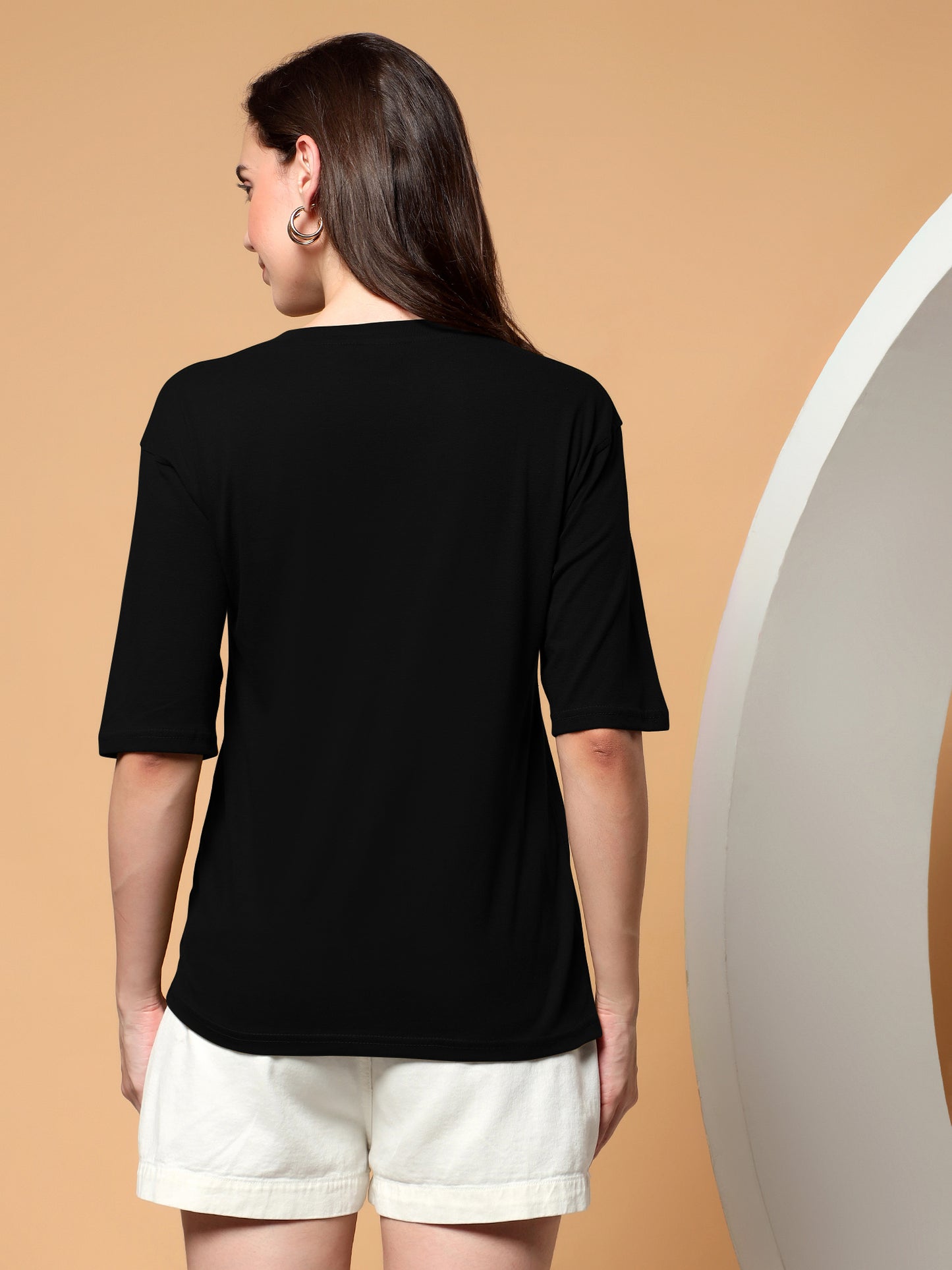BRINNS Women Solid Round Neck Cotton T-shirt