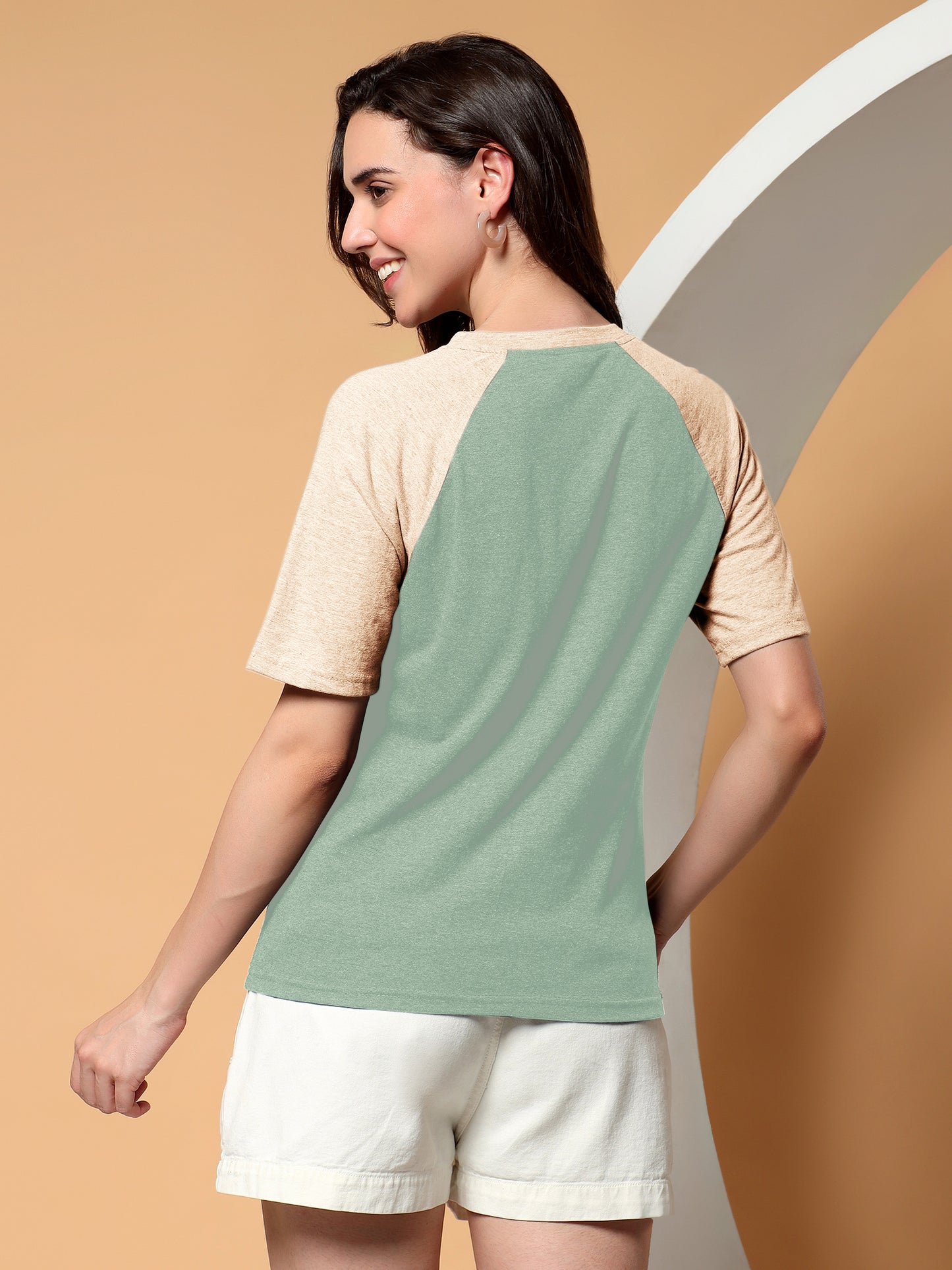 BRINNS Women Solid Raglan Sleeves Round Neck Cotton T-shirt