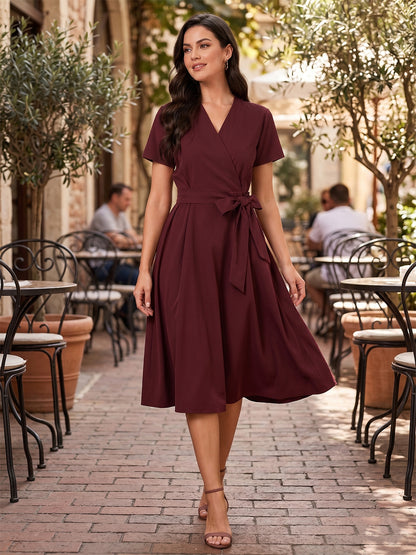 A-line dress with a waist tie-up