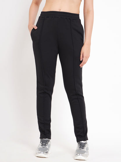 Women Mid-Rise Knitted Sports Track Pant with Pockets