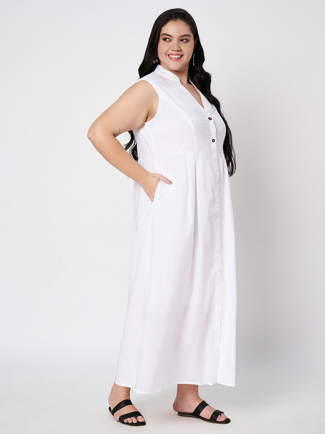 Plus Size Mandairan Coller Fit And Flare Maxi Dress