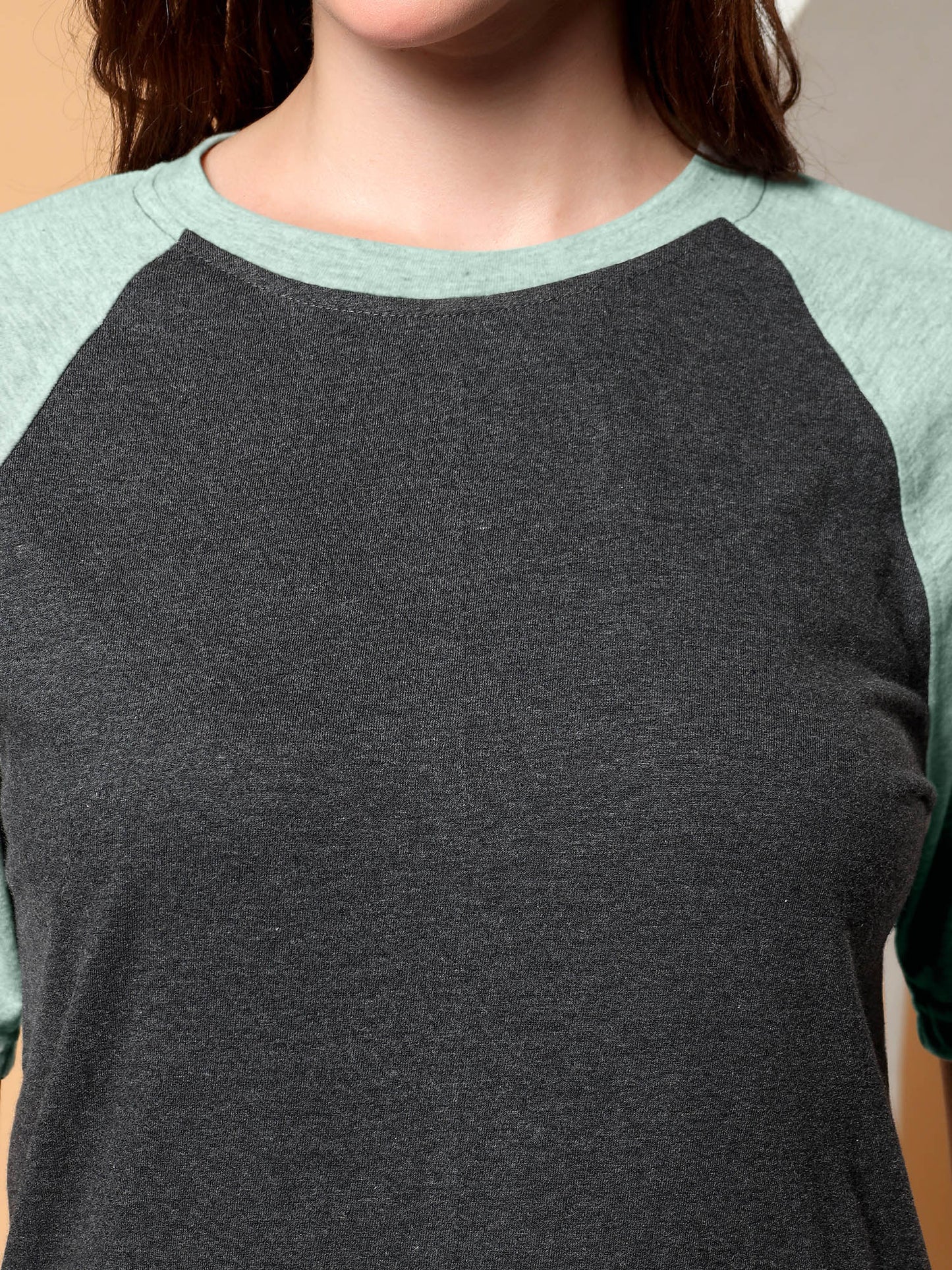 BRINNS Women Solid Raglan Sleeves Round Neck Cotton T-shirt