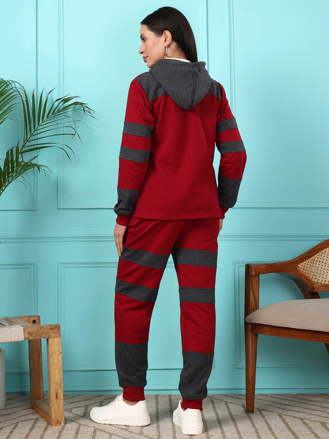 Colourblocked Hooded Sweatshirt & Joggers Co-Ords