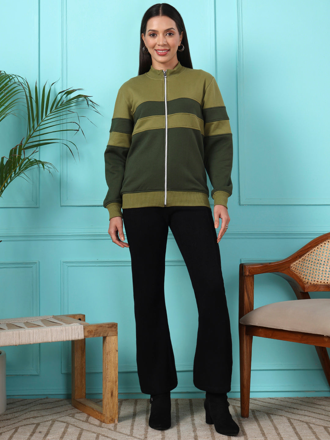 Colourblocked Stand Collar Zip-Up Fleece Jacket