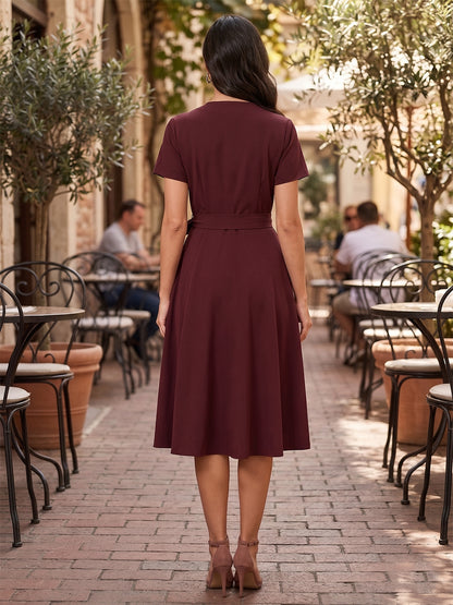 A-line dress with a waist tie-up