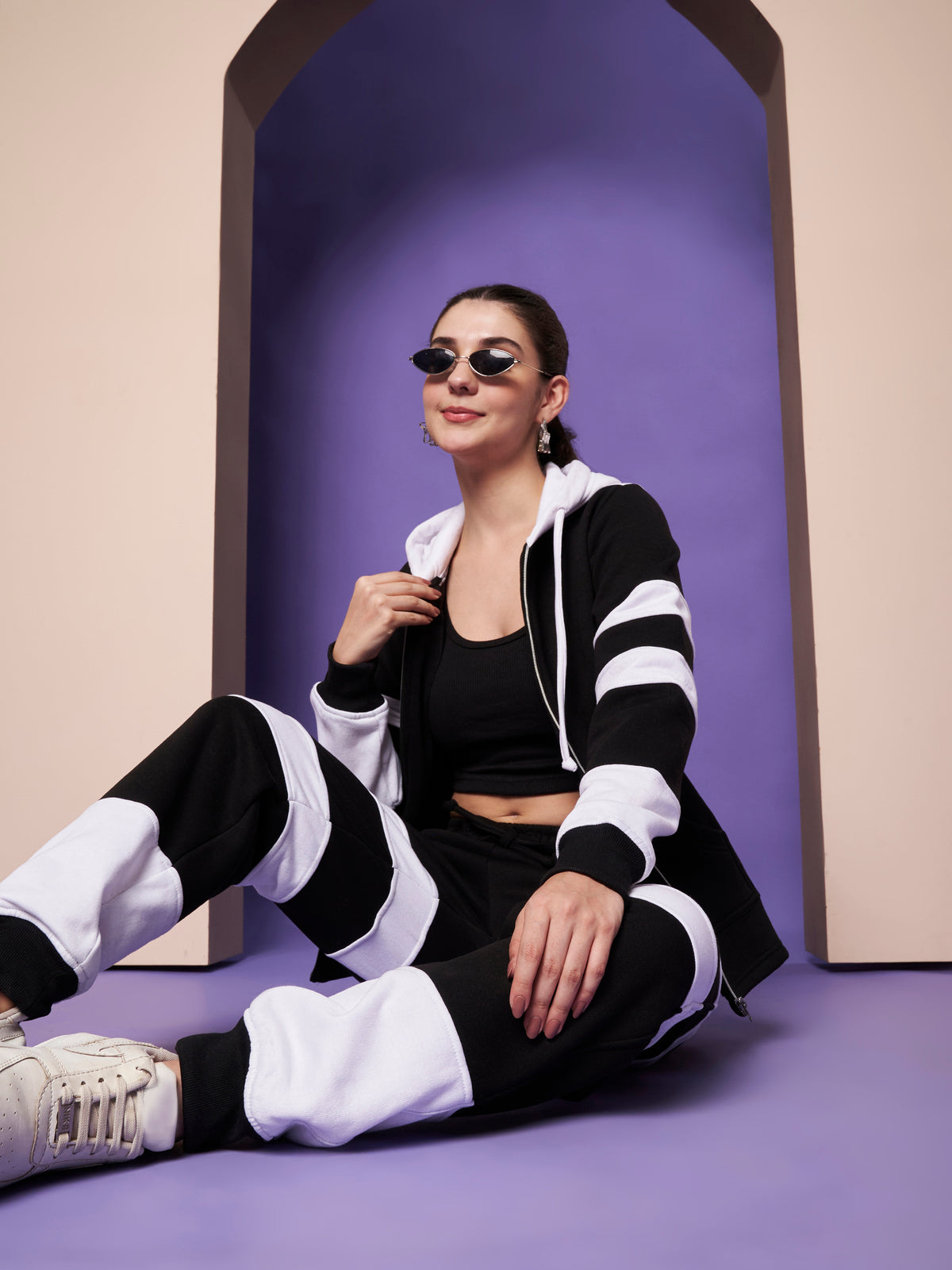 Colourblocked Hooded Sweatshirt & Joggers Co-Ords