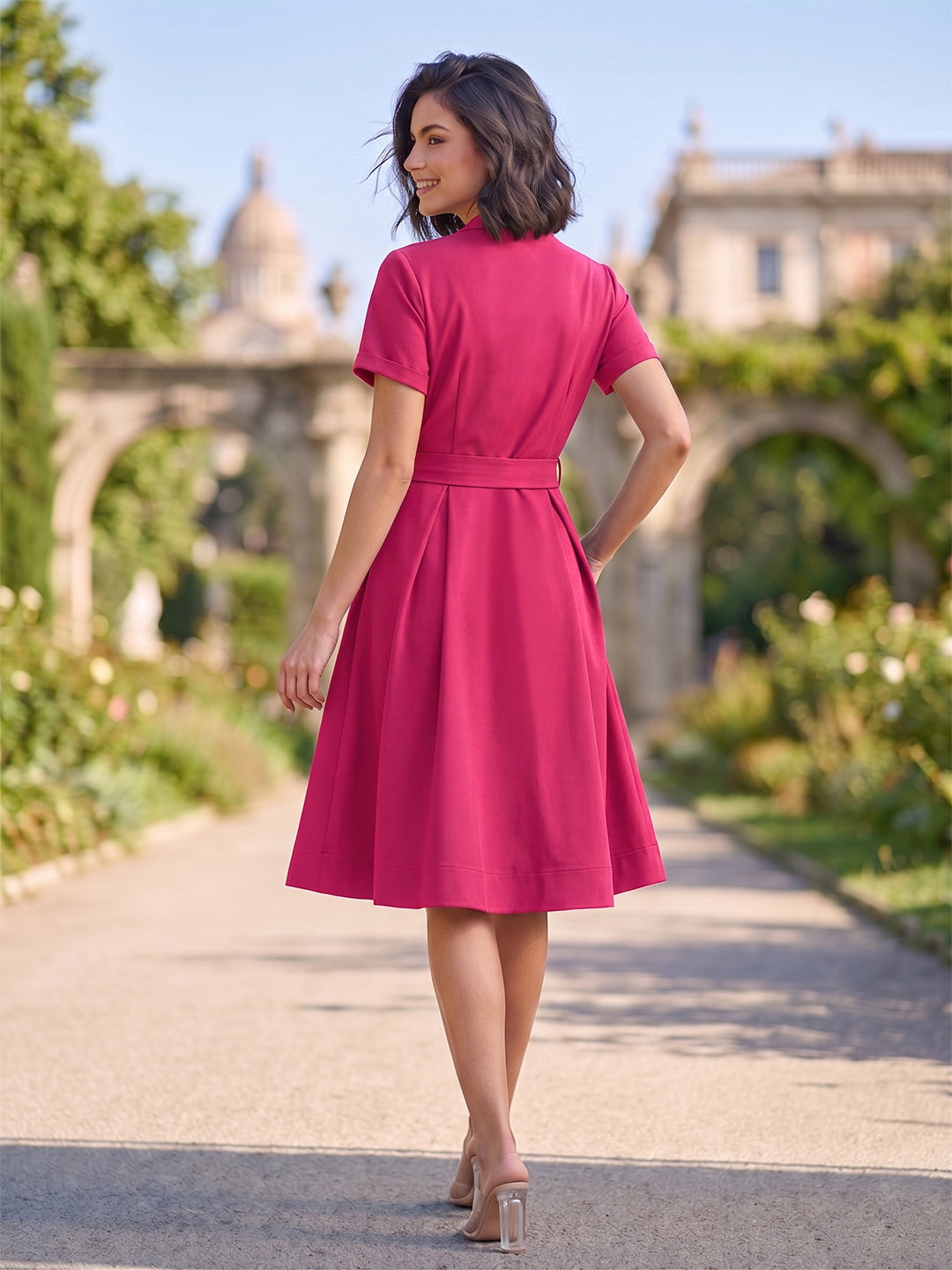 A-line dress with a waist tie-up