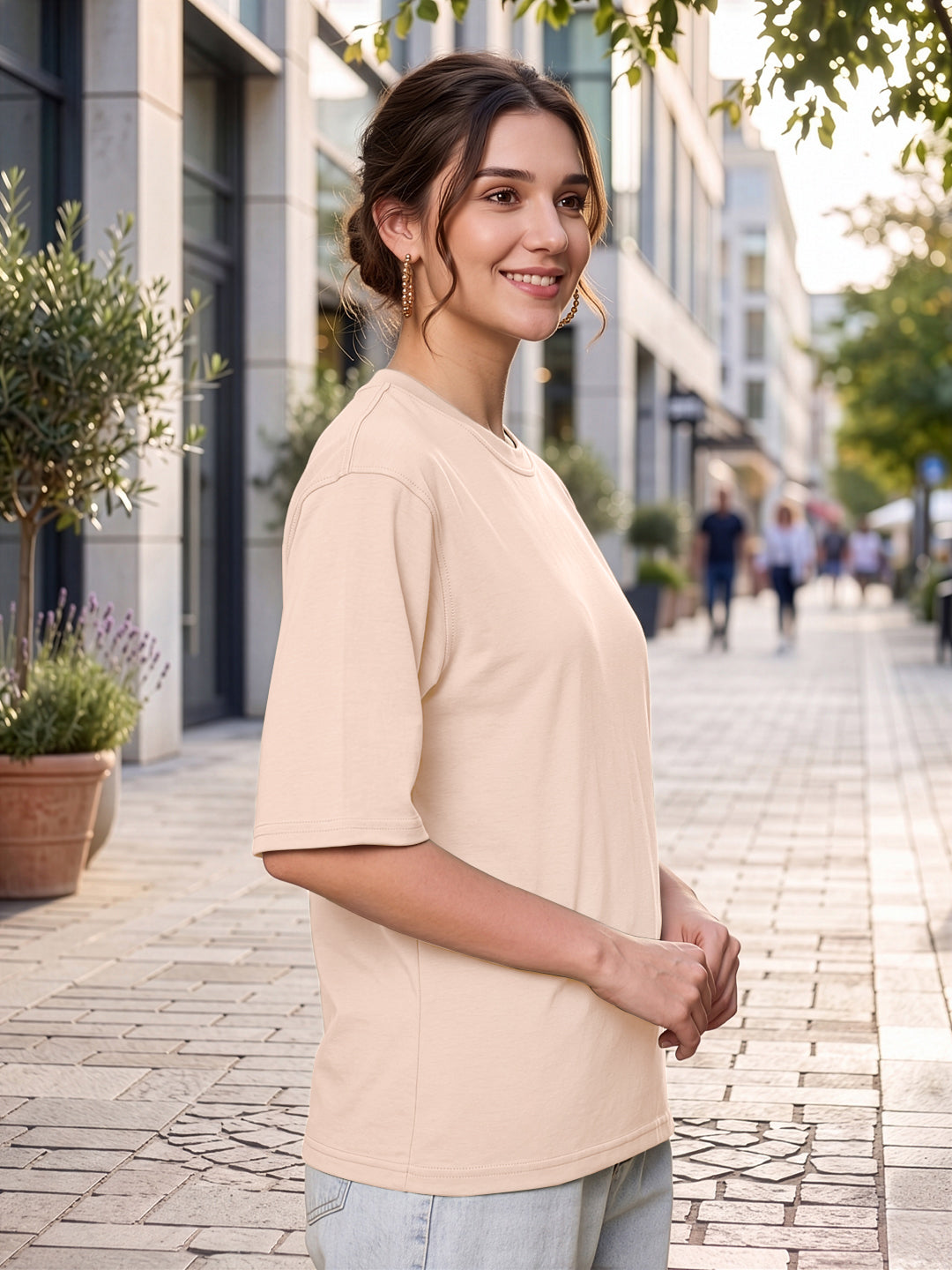 BRINNS Women Solid Round Neck Cotton T-shirt