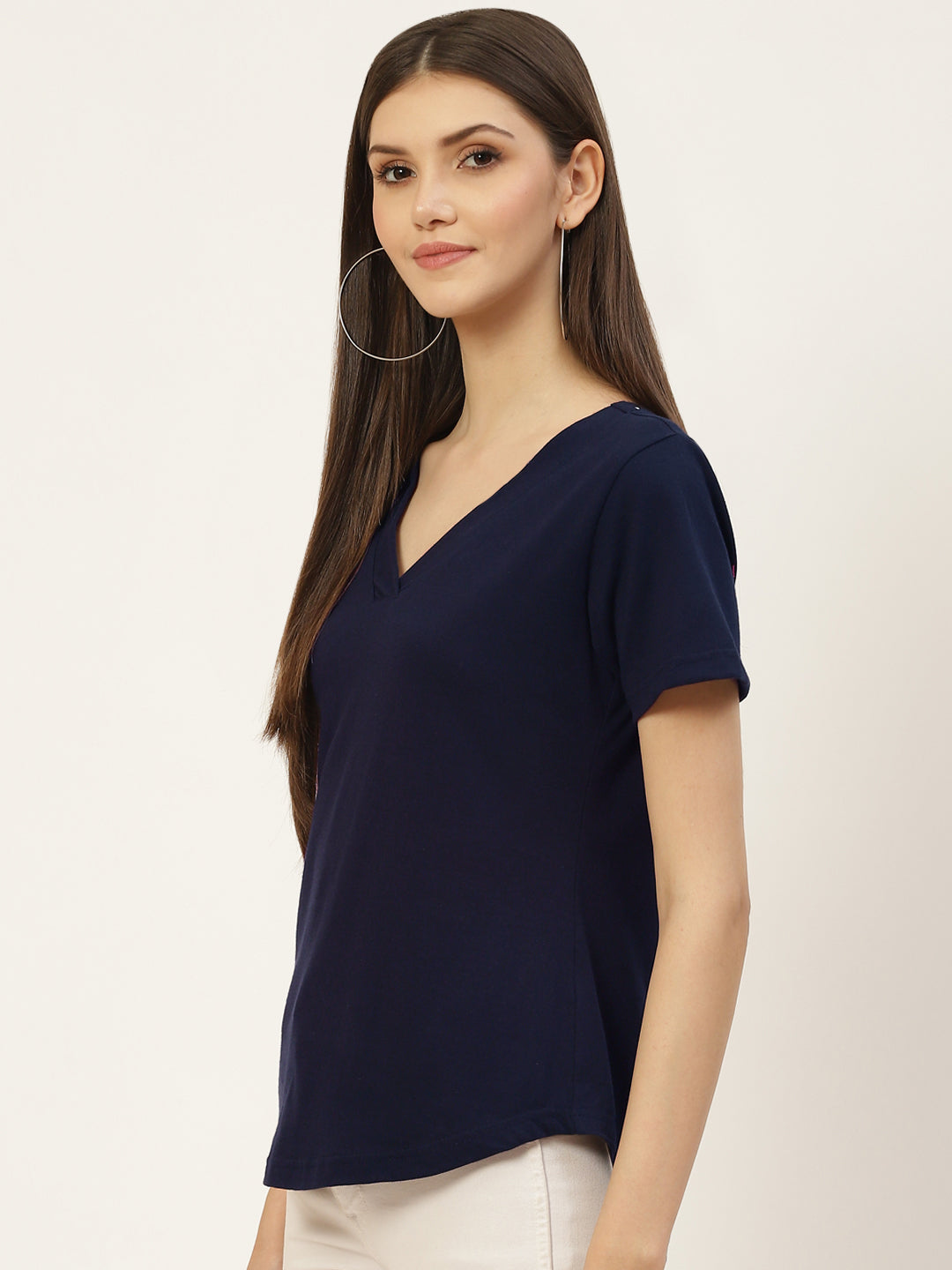 BRINNS Women Solid V-Neck Pure Cotton T-shirt