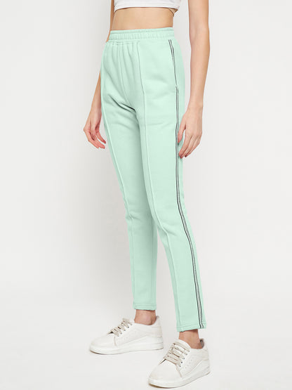 Women Mid-Rise Knitted Sports Track Pant with Pockets
