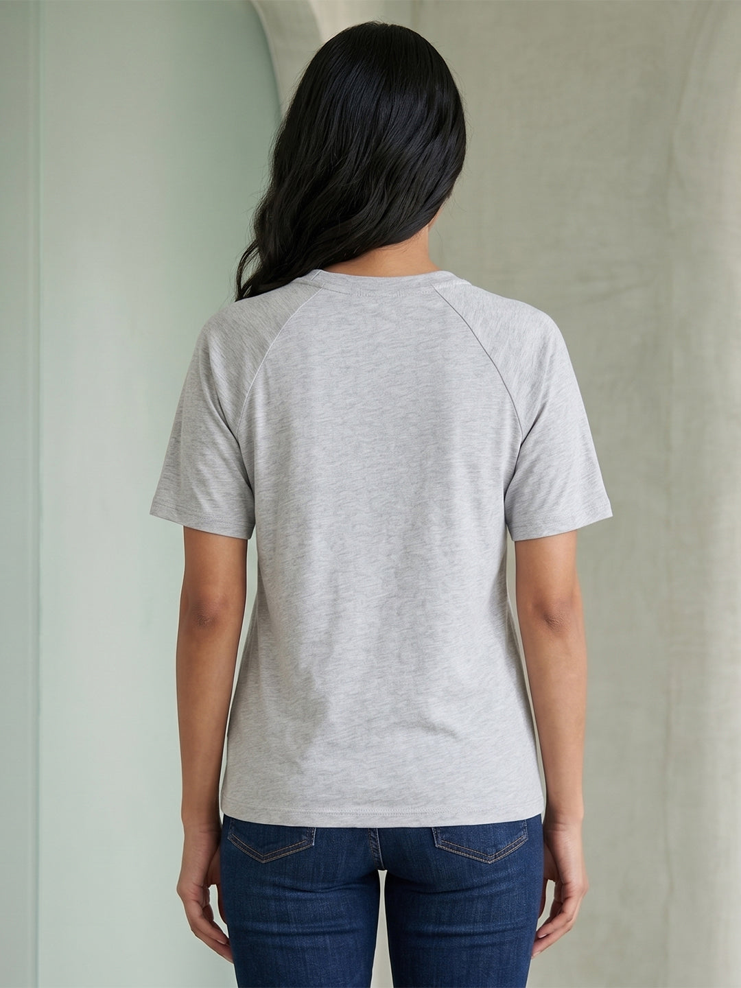 BRINNS Women Solid Raglan Sleeves Round Neck Cotton T-shirt