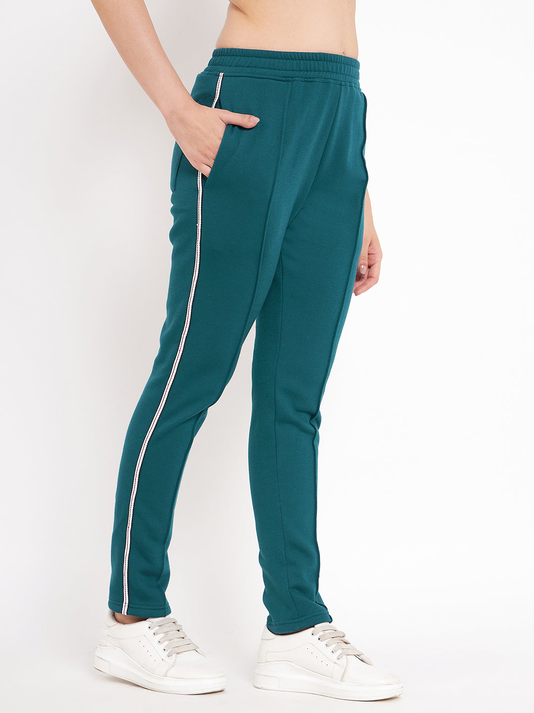 Women Mid-Rise Knitted Sports Track Pant with Pockets