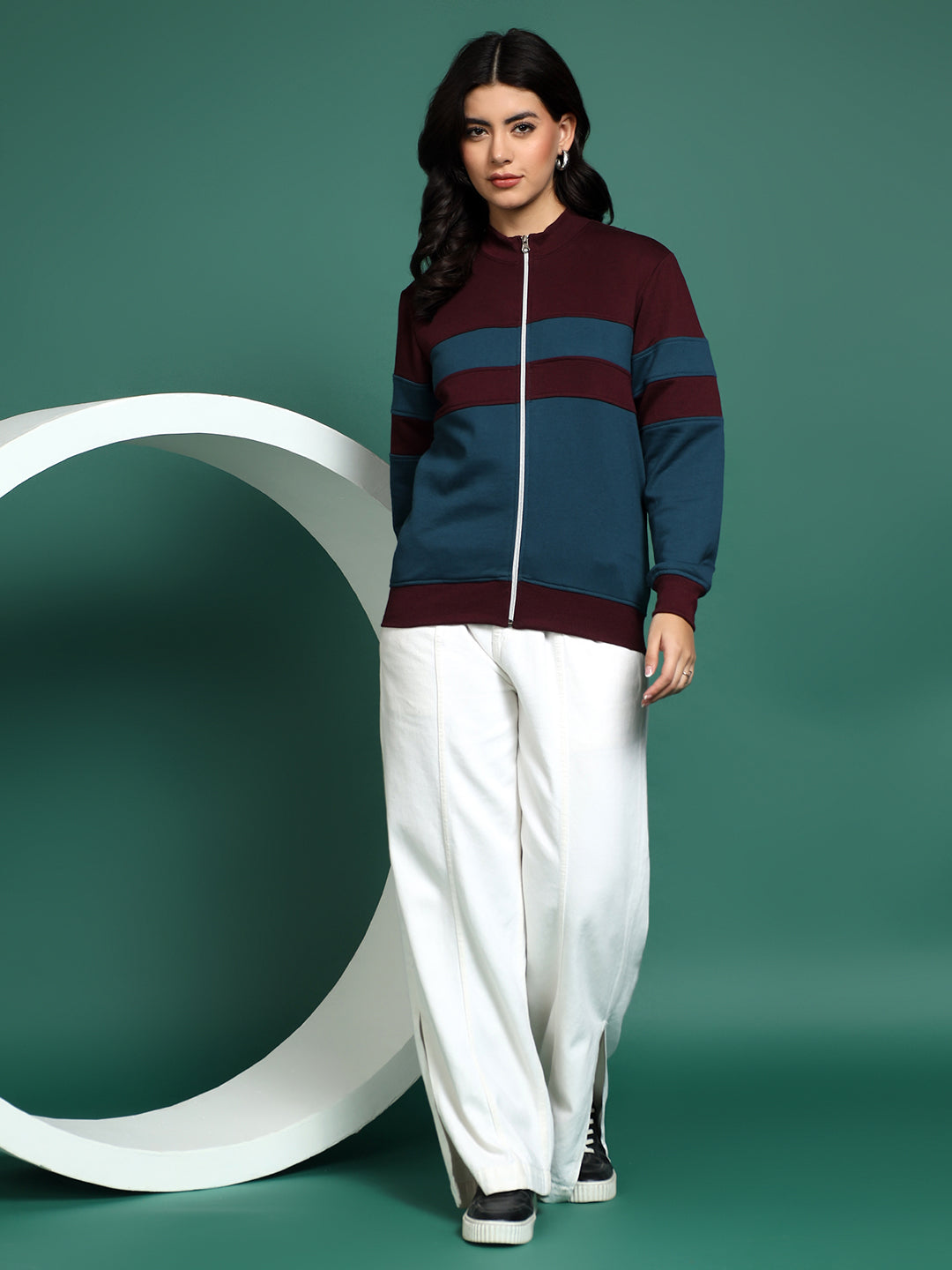Colourblocked Stand Collar Zip-Up Fleece Jacket