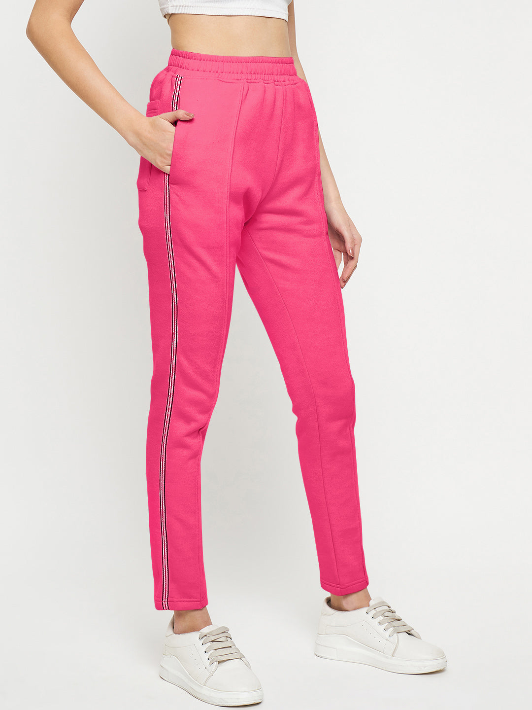 Women Mid-Rise Knitted Sports Track Pant with Pockets