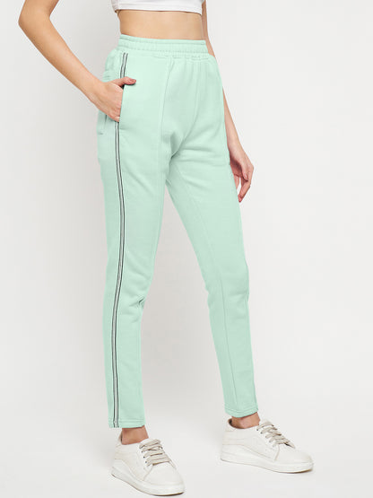Women Mid-Rise Knitted Sports Track Pant with Pockets