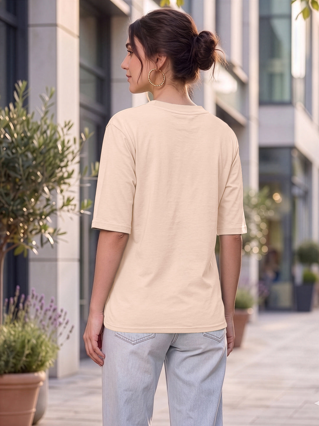 BRINNS Women Solid Round Neck Cotton T-shirt