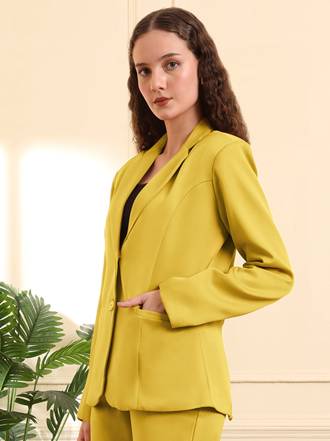 Notched Lapel Single-Breasted Blazer