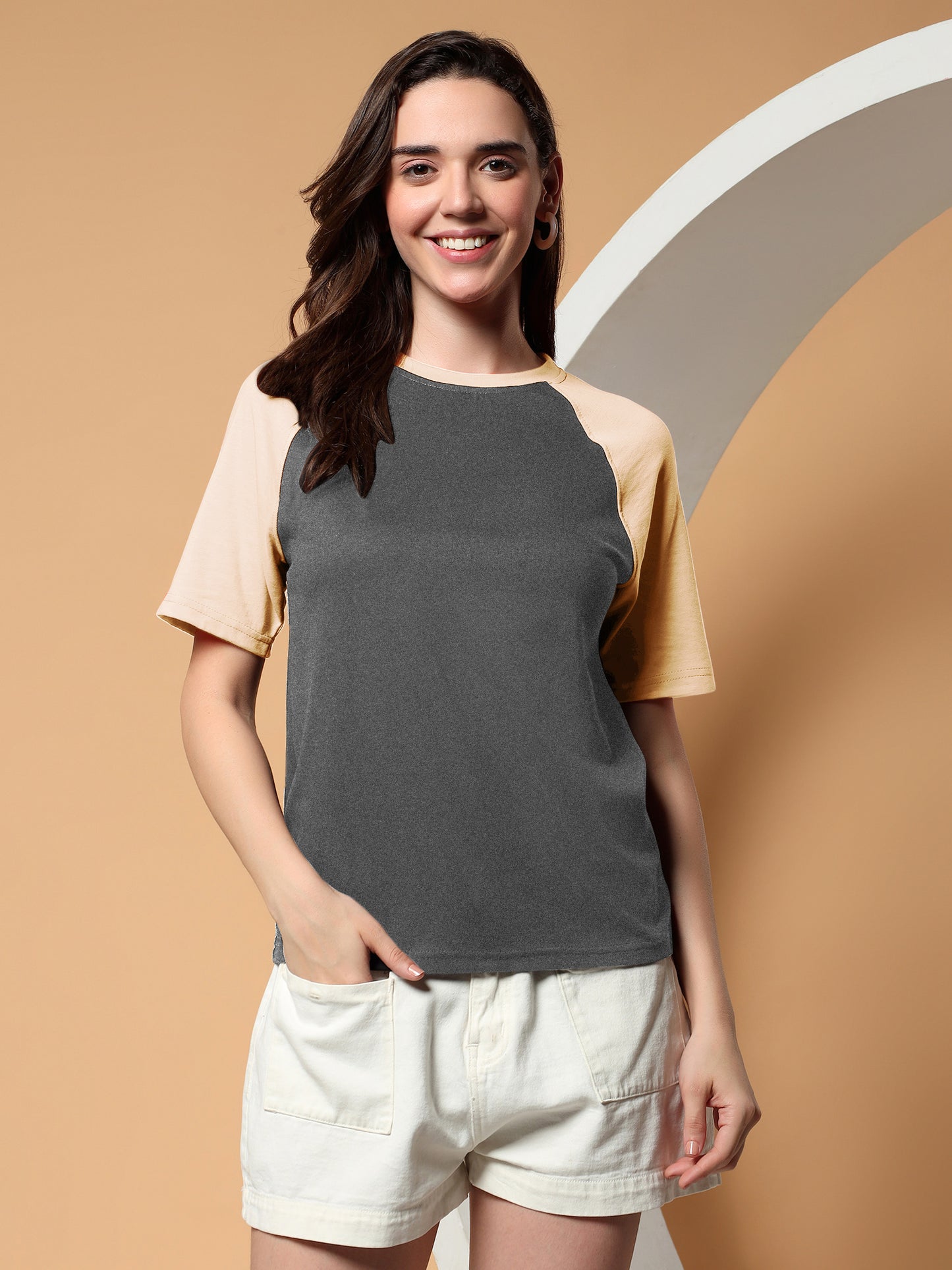 BRINNS Women Solid Raglan Sleeves Round Neck Cotton T-shirt
