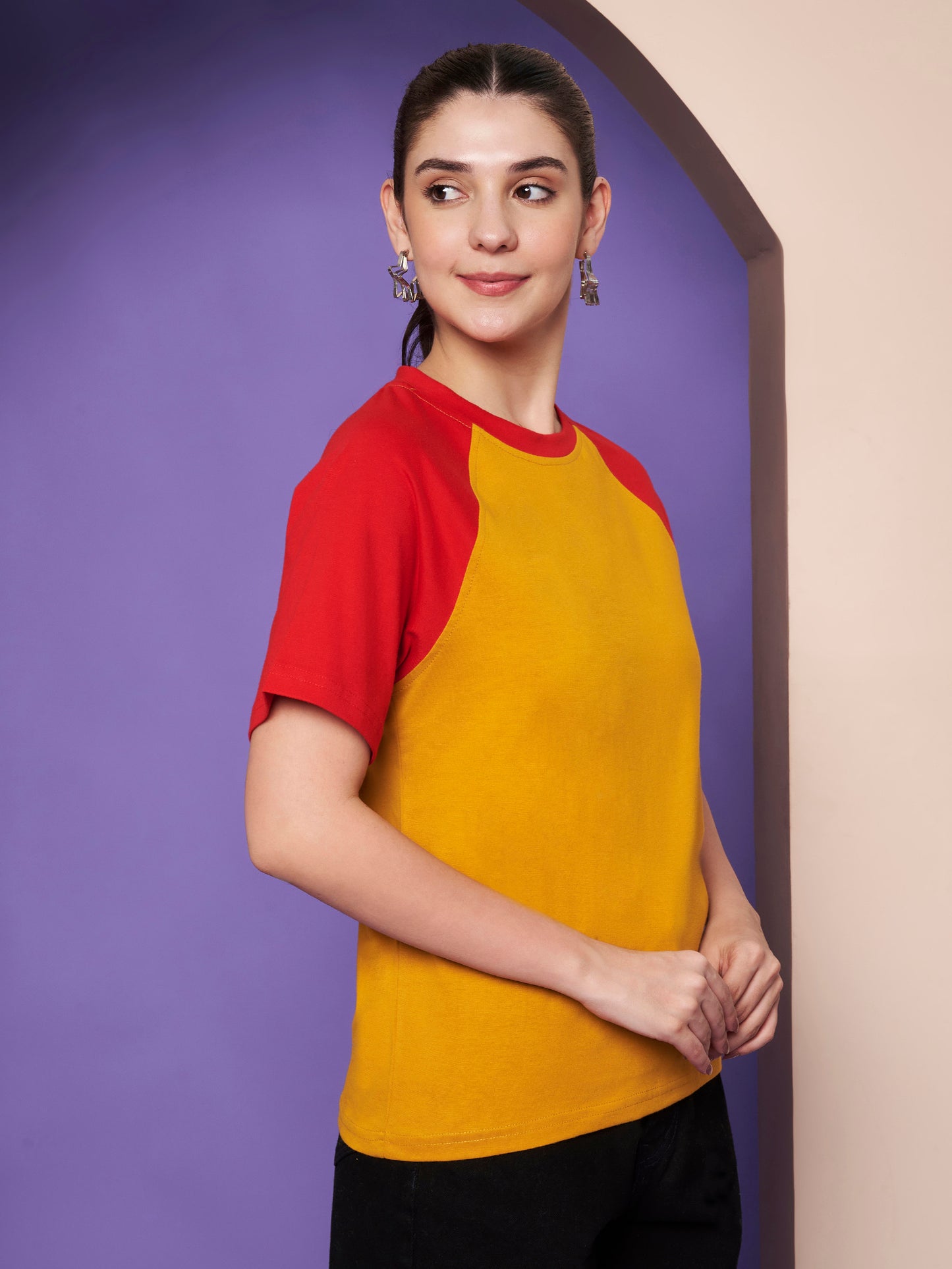 BRINNS Women Solid Raglan Sleeves Round Neck Cotton T-shirt