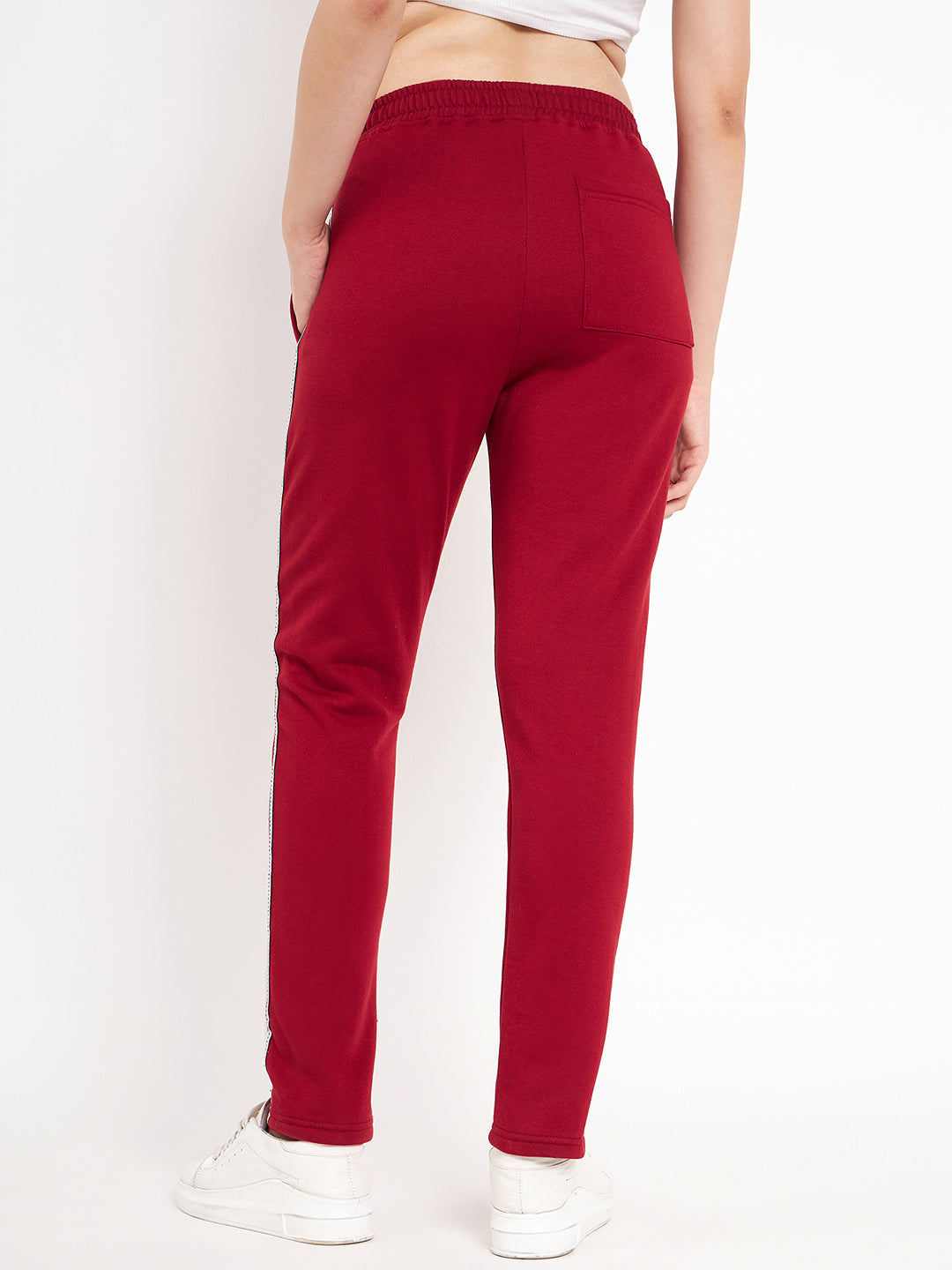 Women Mid-Rise Knitted Sports Track Pant with Pockets