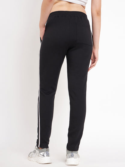 Women Mid-Rise Knitted Sports Track Pant with Pockets
