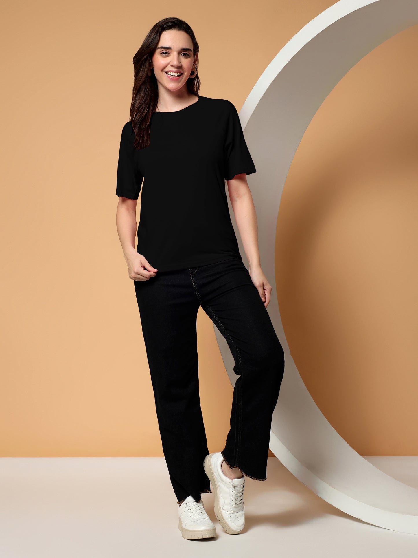BRINNS Women Solid Raglan Sleeves Round Neck Cotton T-shirt