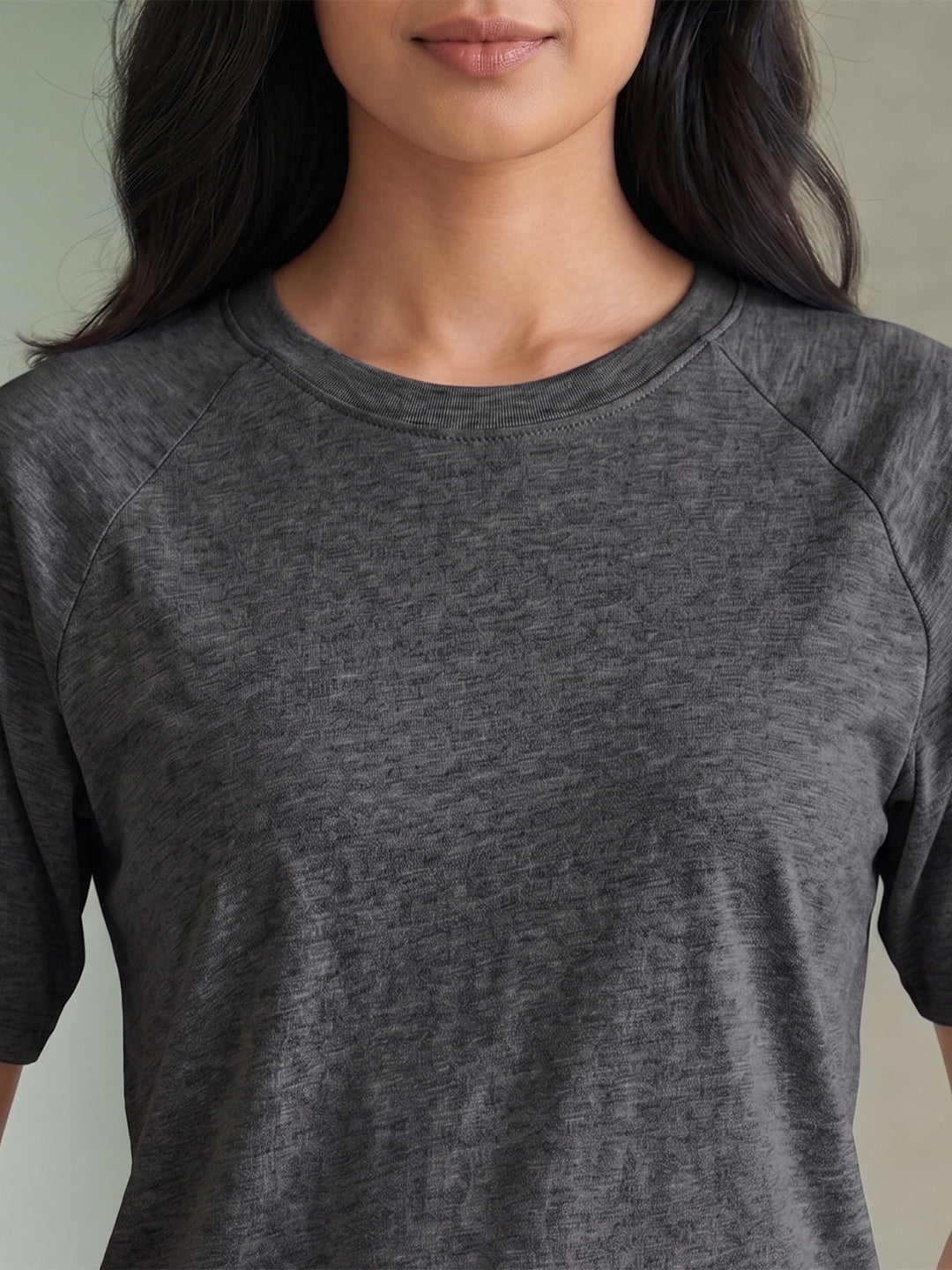 BRINNS Women Solid Raglan Sleeves Round Neck Cotton T-shirt