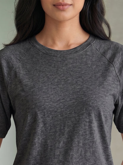 BRINNS Women Solid Raglan Sleeves Round Neck Cotton T-shirt