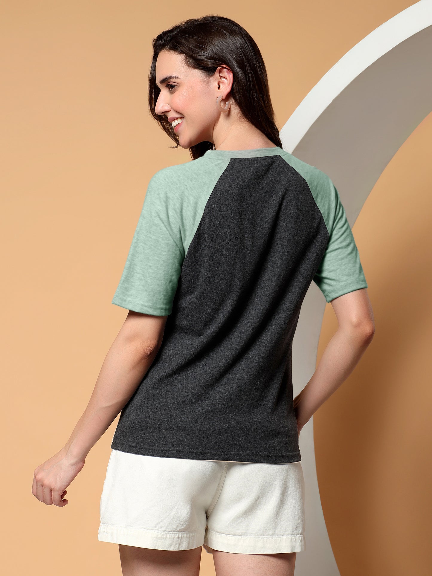 BRINNS Women Solid Raglan Sleeves Round Neck Cotton T-shirt