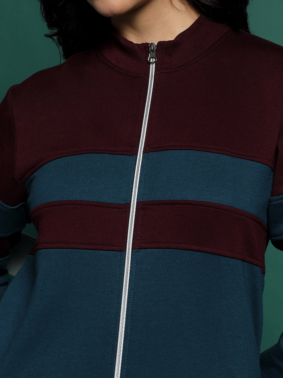 Colourblocked Stand Collar Zip-Up Fleece Jacket