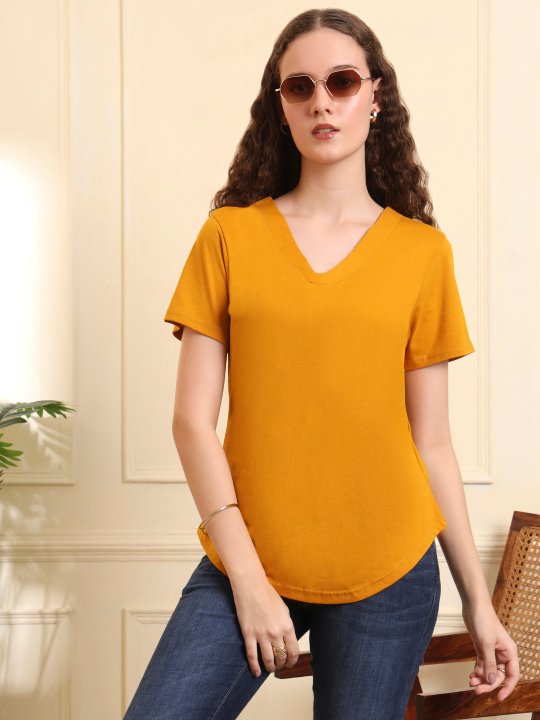 BRINNS Women Solid V-Neck Pure Cotton T-shirt