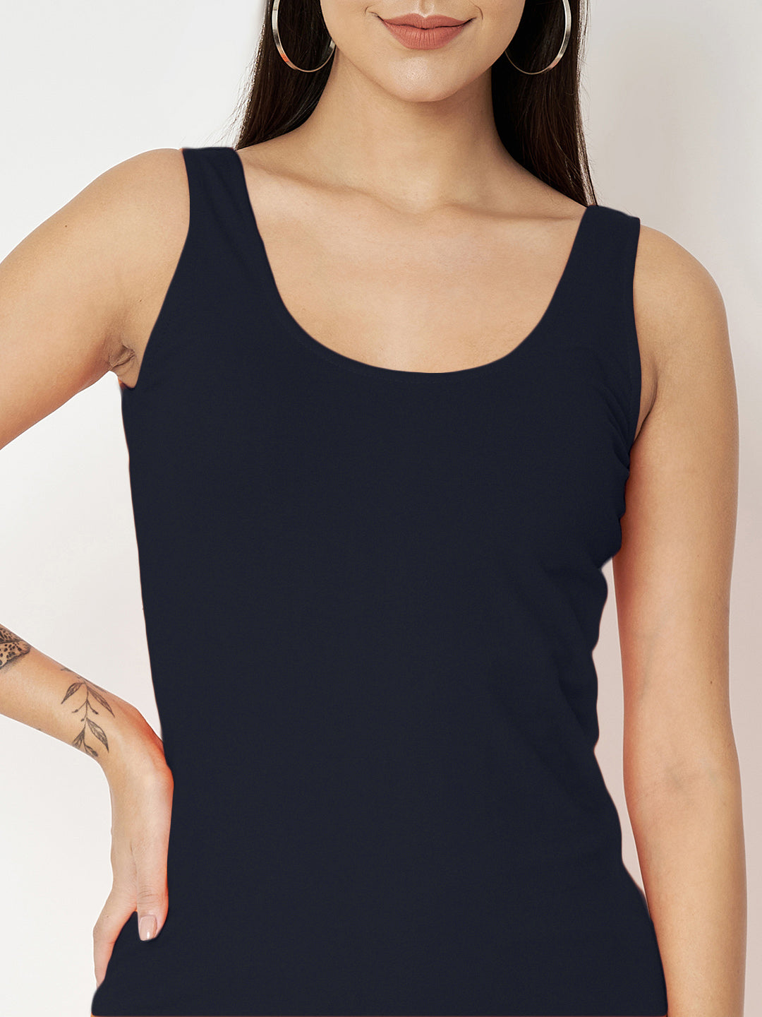 BRINNS Women Solid Sleeveless Sheath Midi Dress