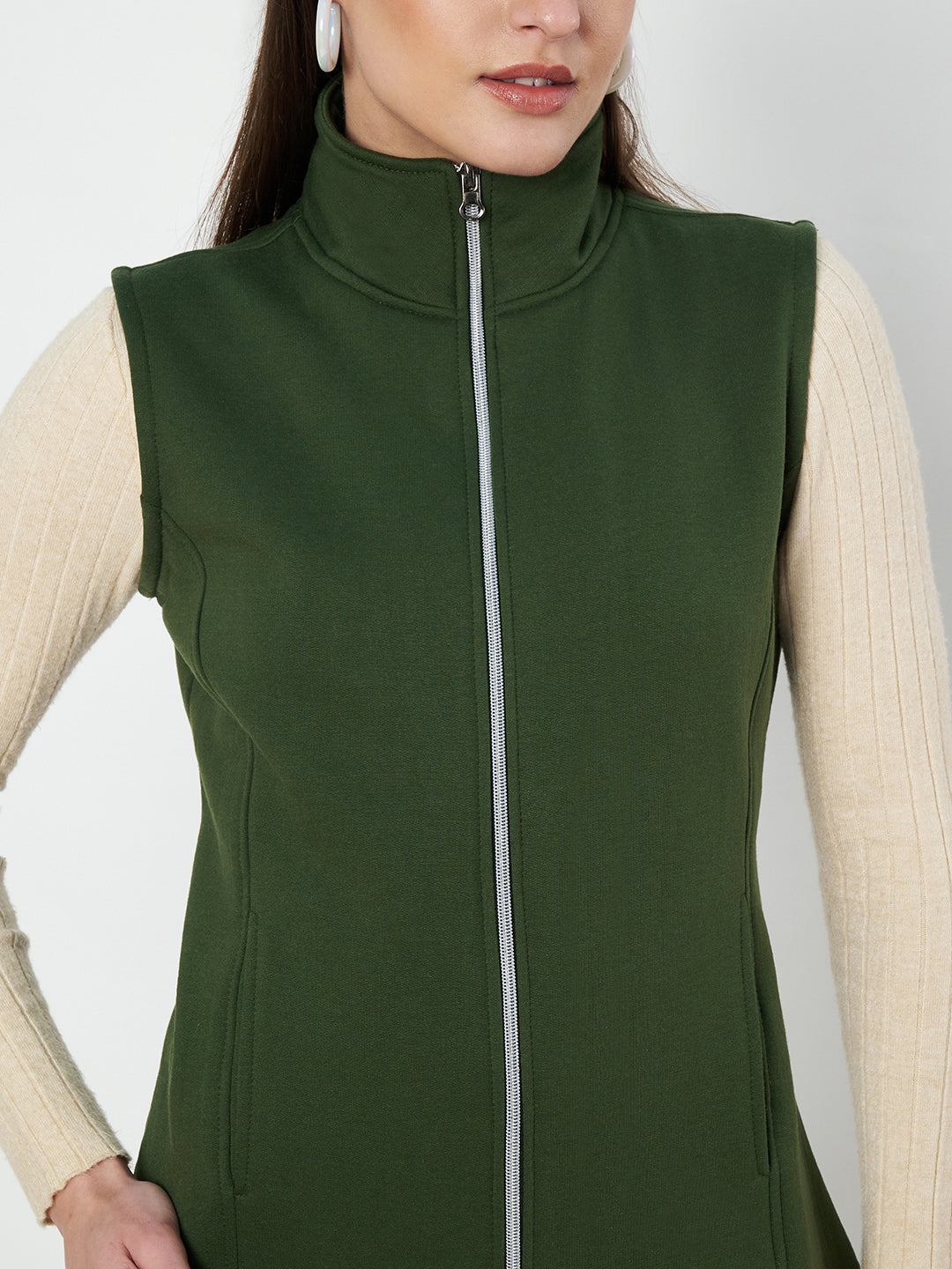 Solid Tailored Sleeveless Fleece Jacket