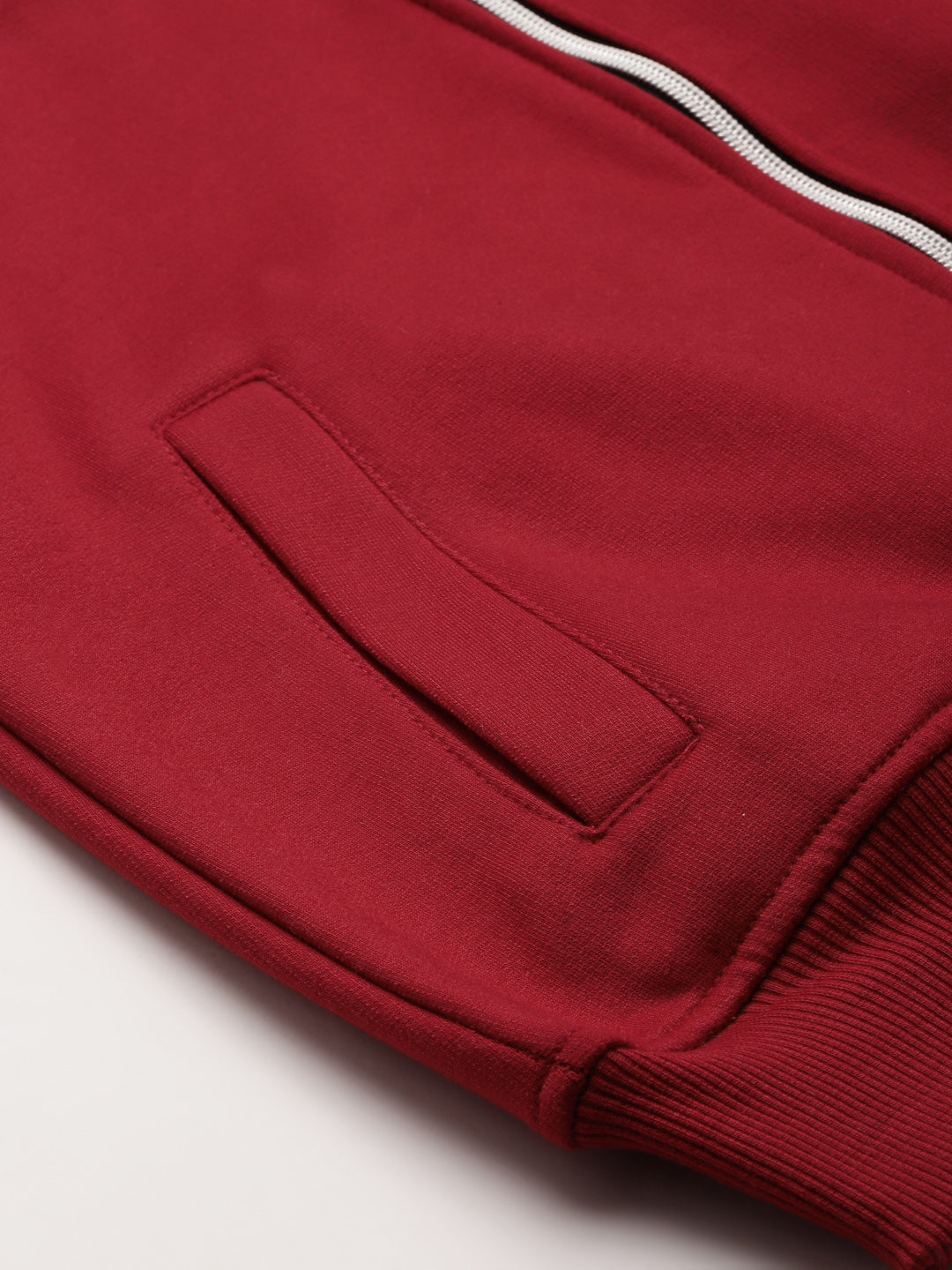 Solid Fleece-Lined Zip-Closure Hooded Sweatshirt with Pockets