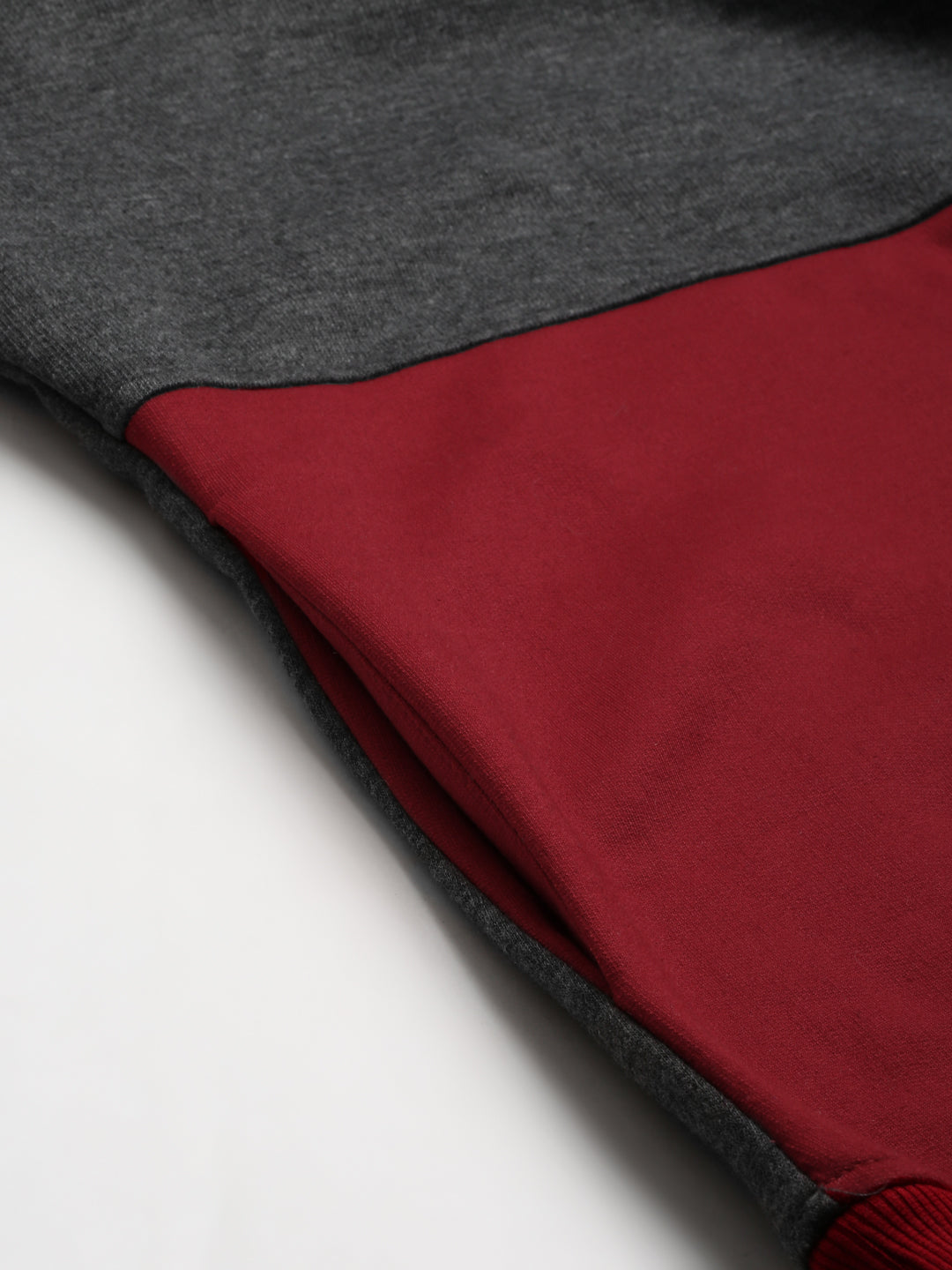 Colourblocked Pullover Sweatshirt