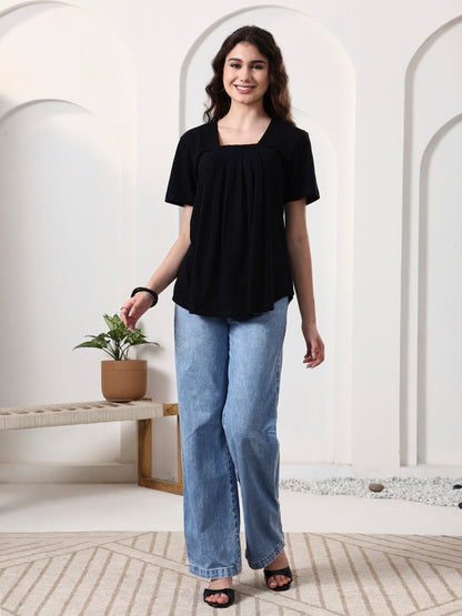 Women Solid Scoop Neck Gathered Top